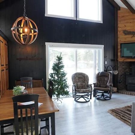 Les Chalets Double K # 3 Saint-Alexis-des-Monts Esterno foto