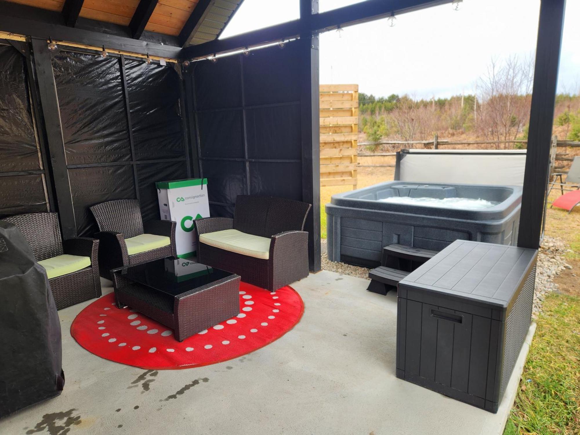 Les Chalets Double K # 3 Saint-Alexis-des-Monts Esterno foto